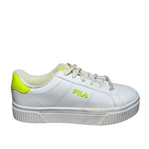 Women’s Fila platform sneakers size 9.5 white